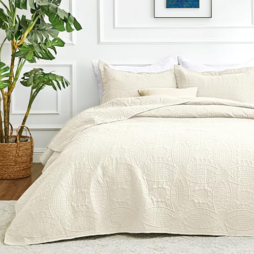 Love's Cabin Lightweight Quilt Bedspread Set