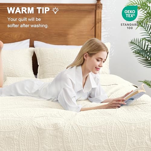 Love's Cabin Lightweight Quilt Bedspread Set