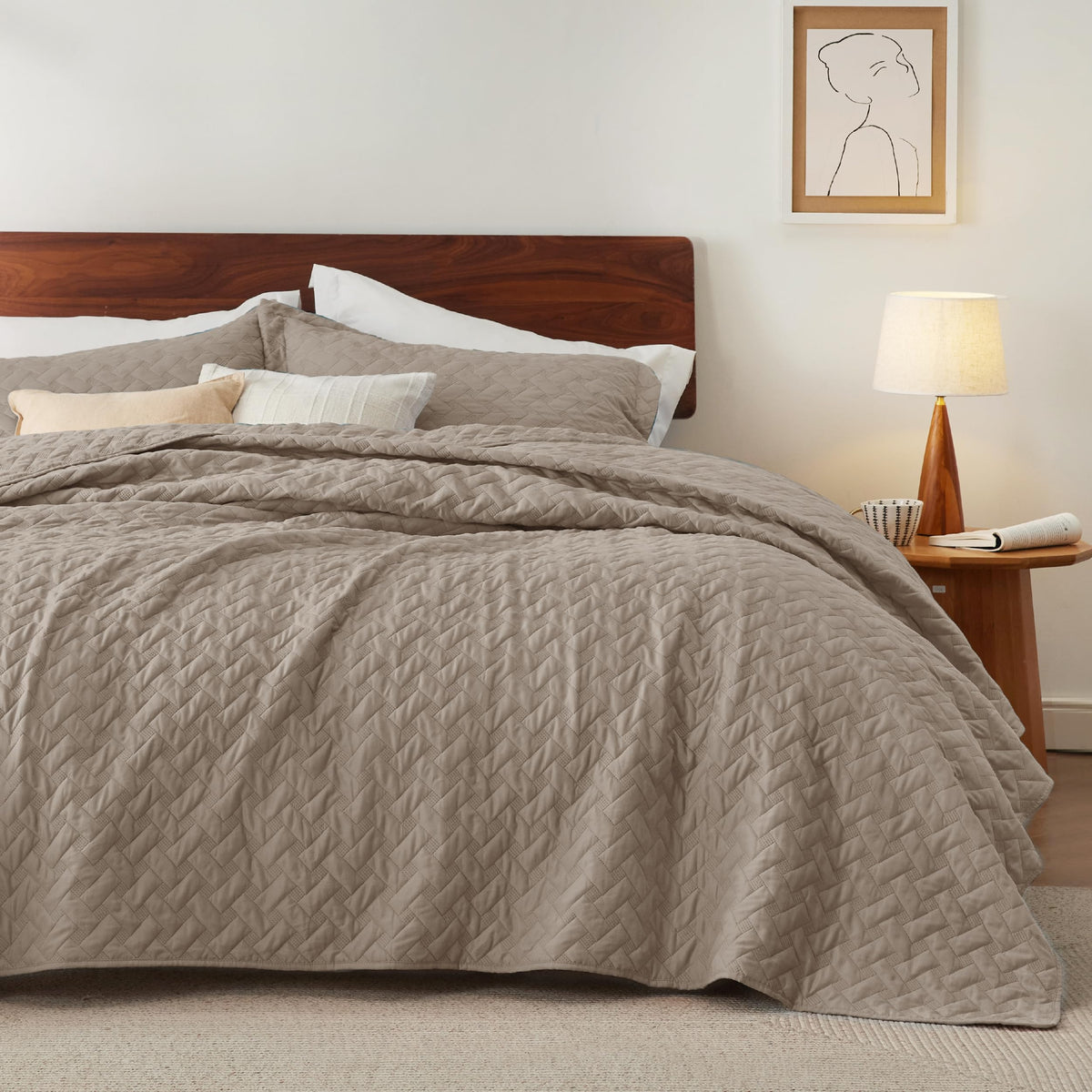 Bedsure Basket-Weave Quilt Bedspread