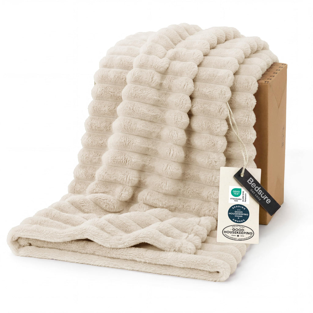 Bedsure Soft Fleece Throw Blanket