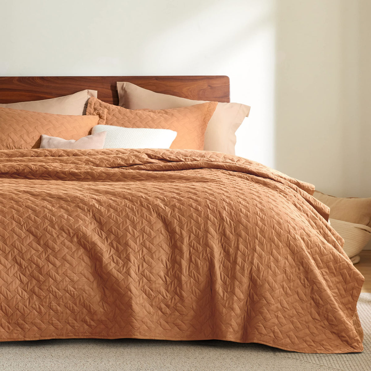 Bedsure Basket-Weave Quilt Bedspread